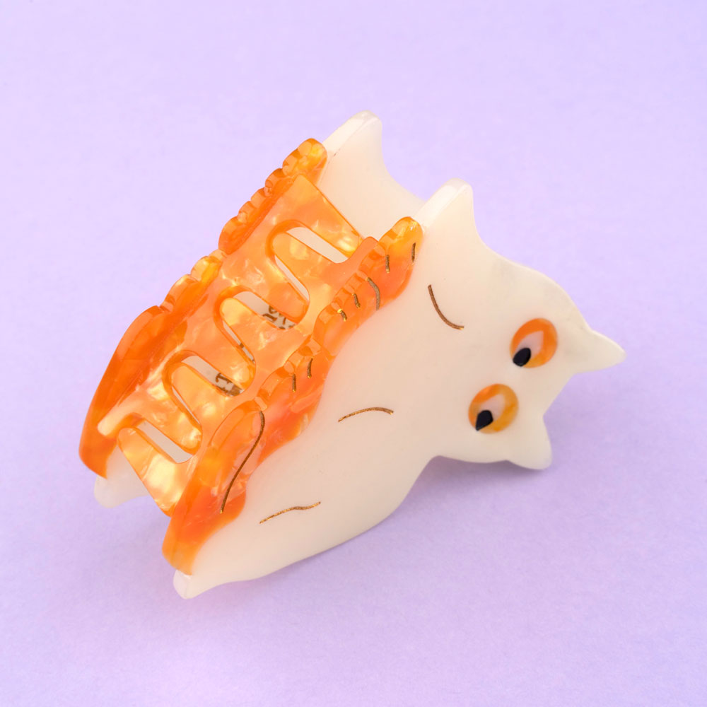 Ghost Cat Hair Claw