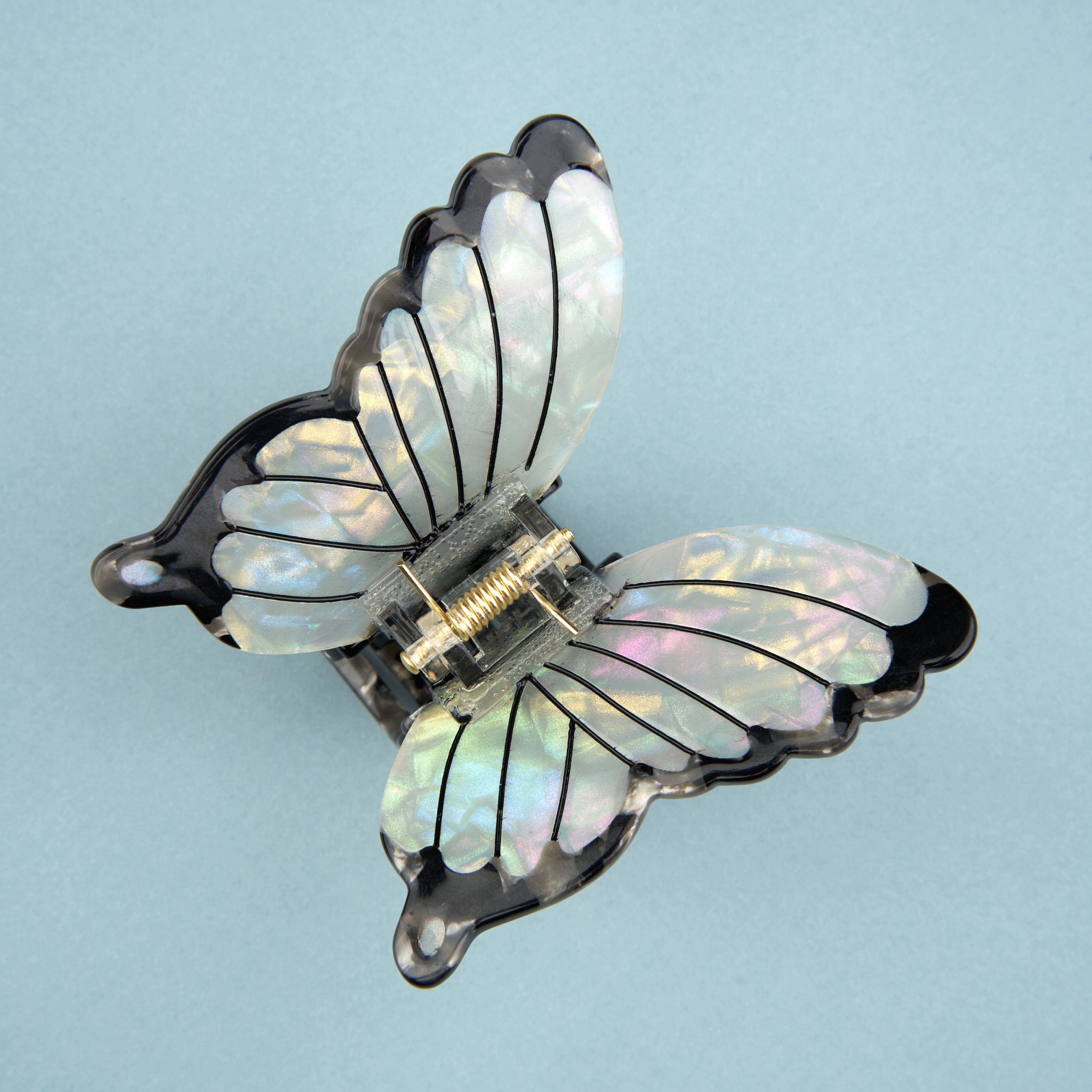 Pince à cheveux papillon blanc : accessoire au style romantique | Coucou Suzette