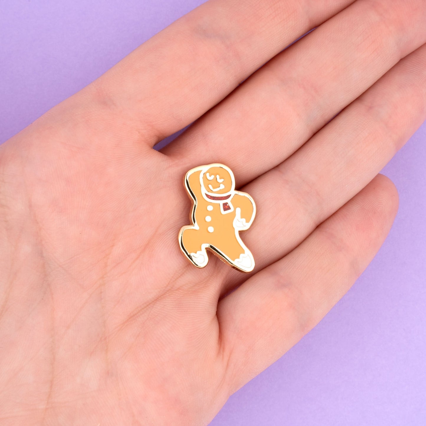 Pin's Gingerman Festif - Coucou Suzette