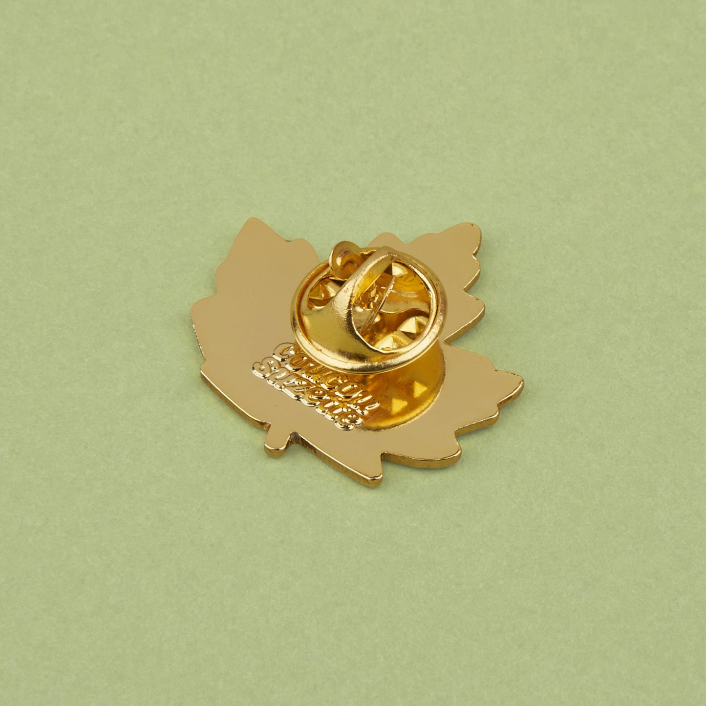 Maple Leaf Pin