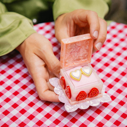 Strawberry Cake Box