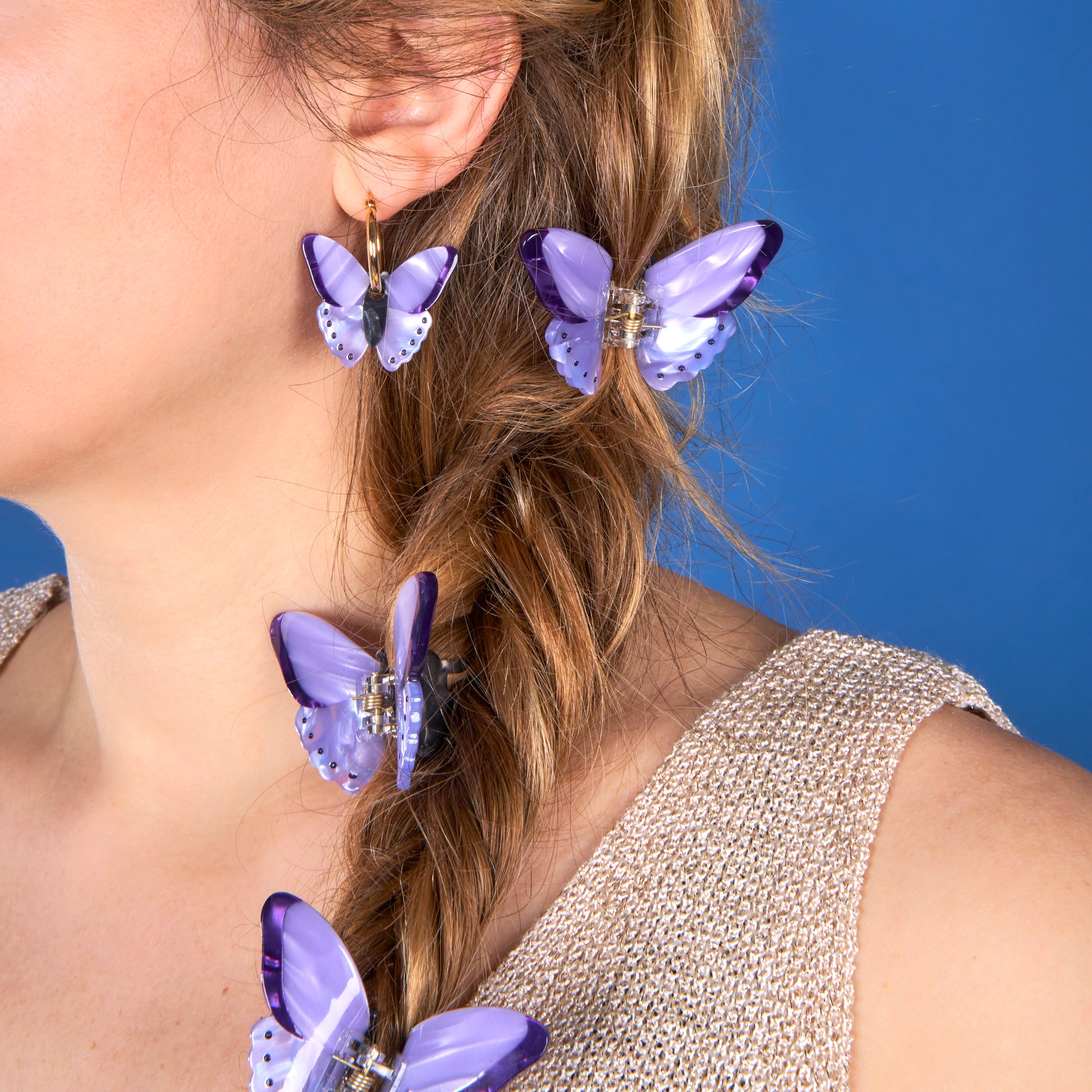 Boucles d'oreilles avec papillons émaillés violets Boucles d'oreilles avec papillons émaillés violets