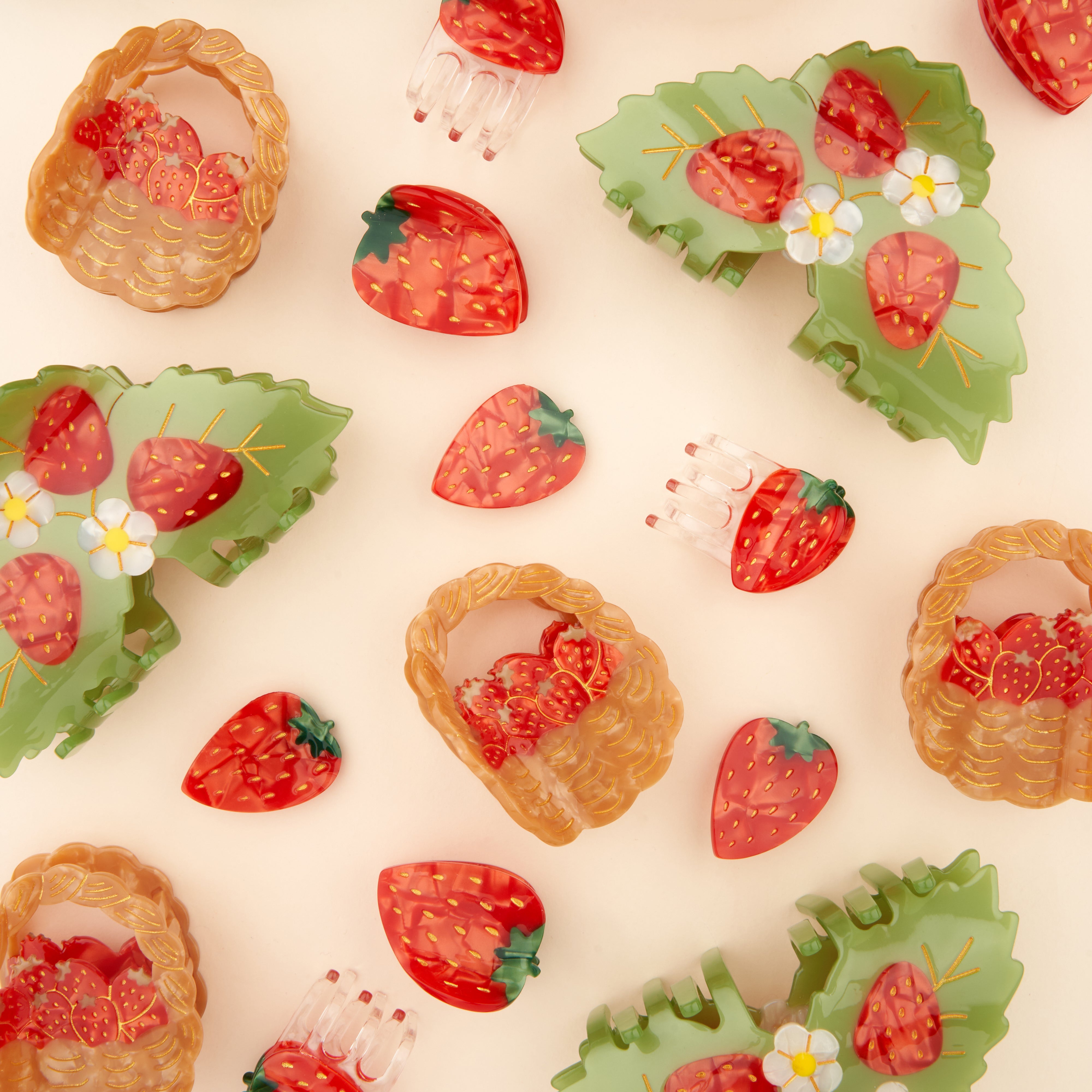 Strawberry Plant Hair Claw – Long & Thick Hair Accessory | Coucou